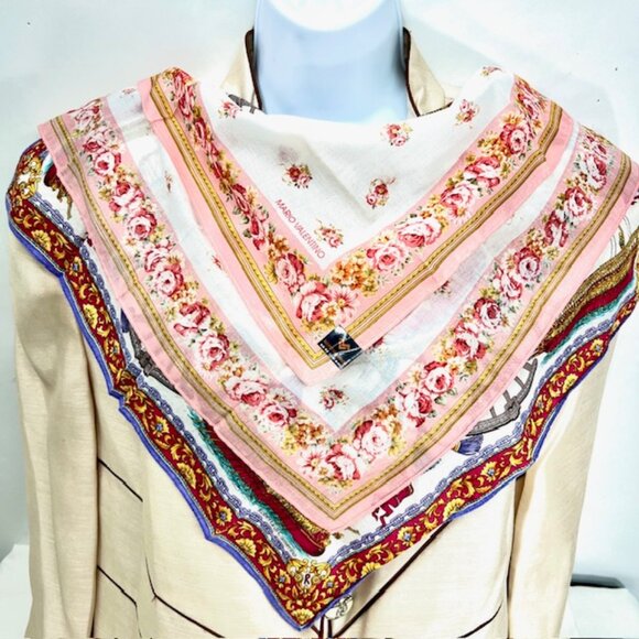 New  Set of 2 Handkerchief/Mini Scarfs Valentino, cotton 18" red pink floral(25) - Picture 2 of 10